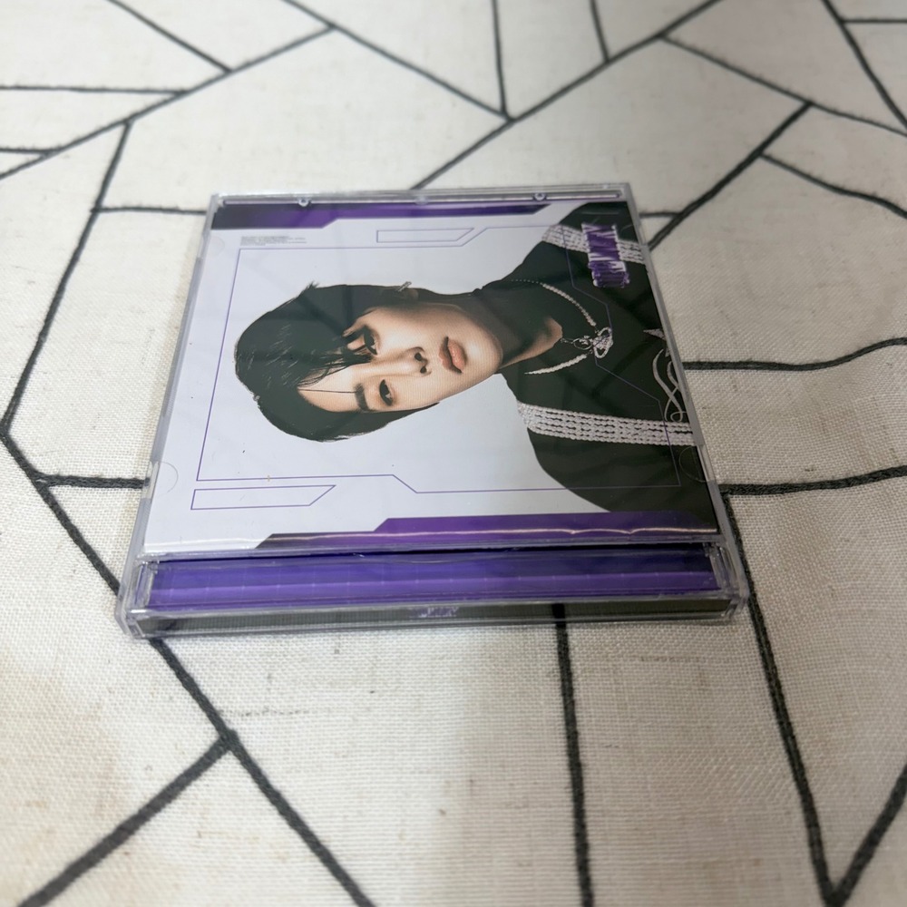 Stray Kids ODDINARY Jewel Case CD I.N Version Purple K-Pop Album with Inserts - Picture 5 of 5